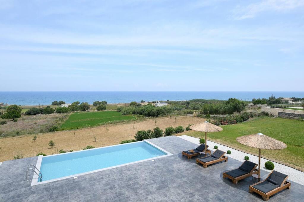 Blue Harmony Villa Dhramia Bagian luar foto
