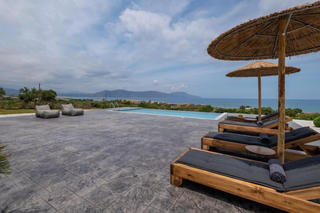 Blue Harmony Villa Dhramia Bagian luar foto