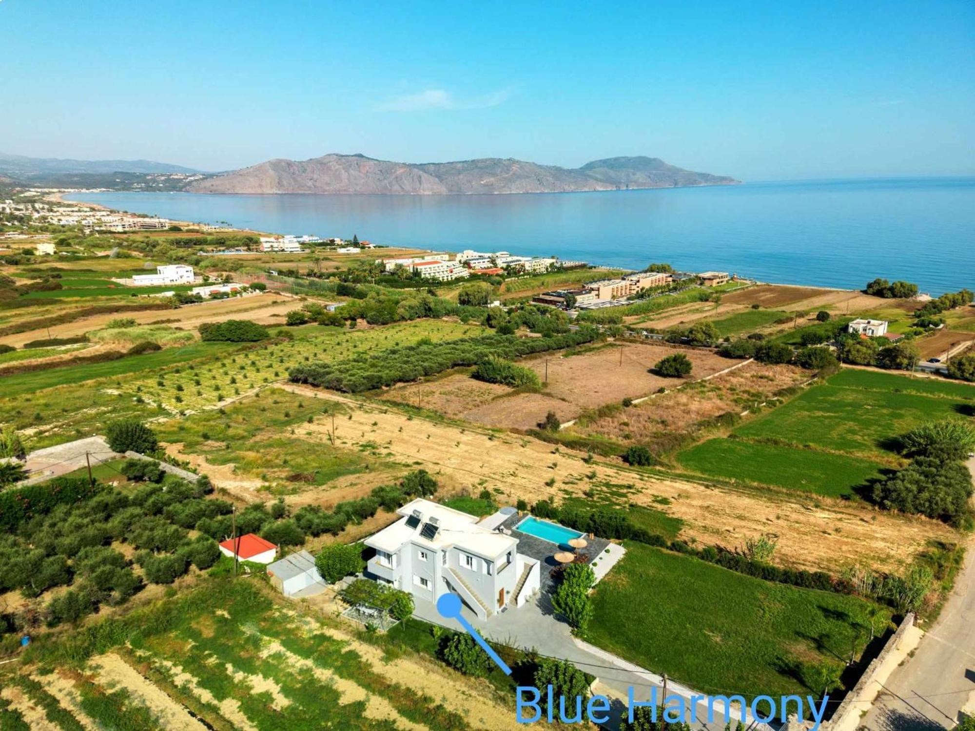 Blue Harmony Villa Dhramia Bagian luar foto